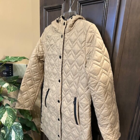 Andrew Marc New York Double Diamond Quilted Matte Shell Hooded Anorak Jacket - Picture 3 of 11